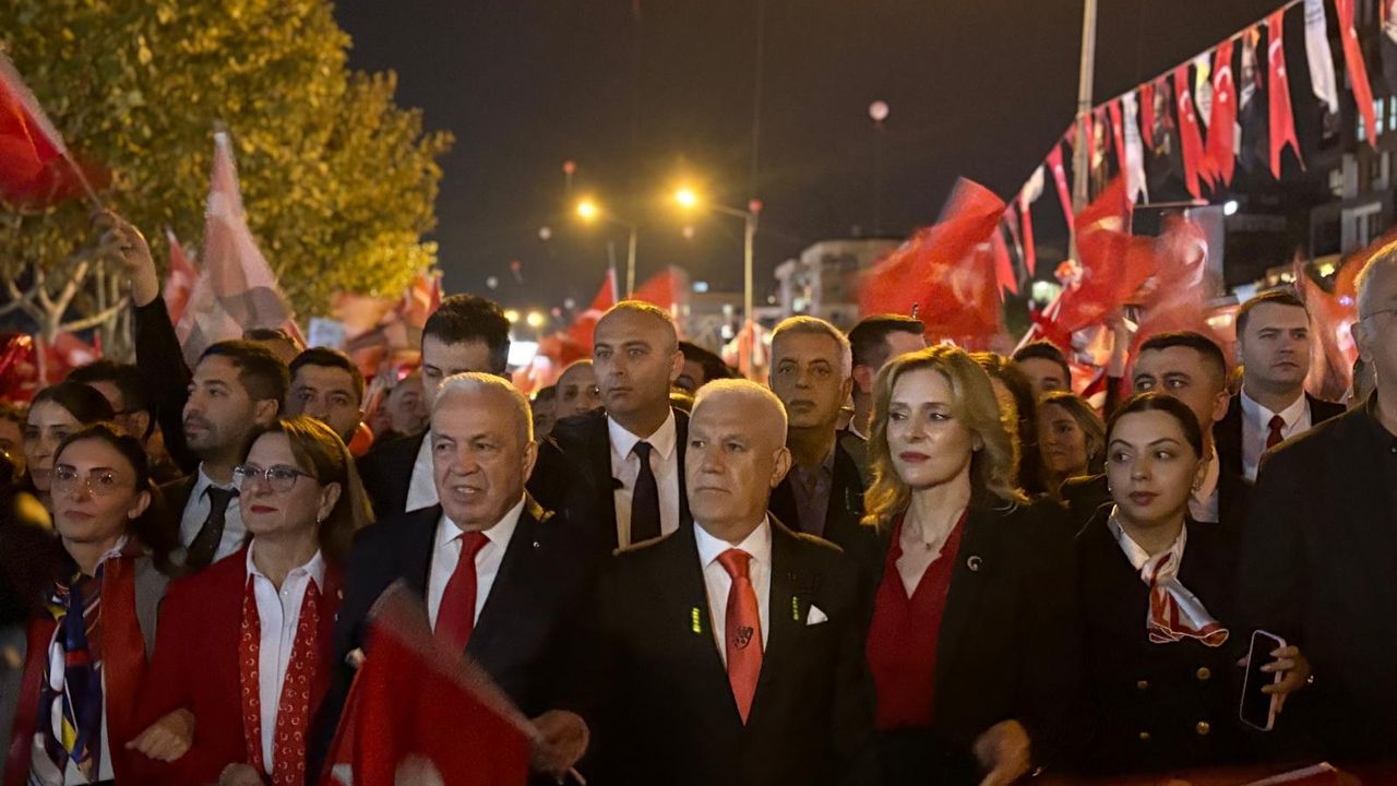 Başkan Bozbey’den “Yaşasın Cumhuriyet!” mesajı