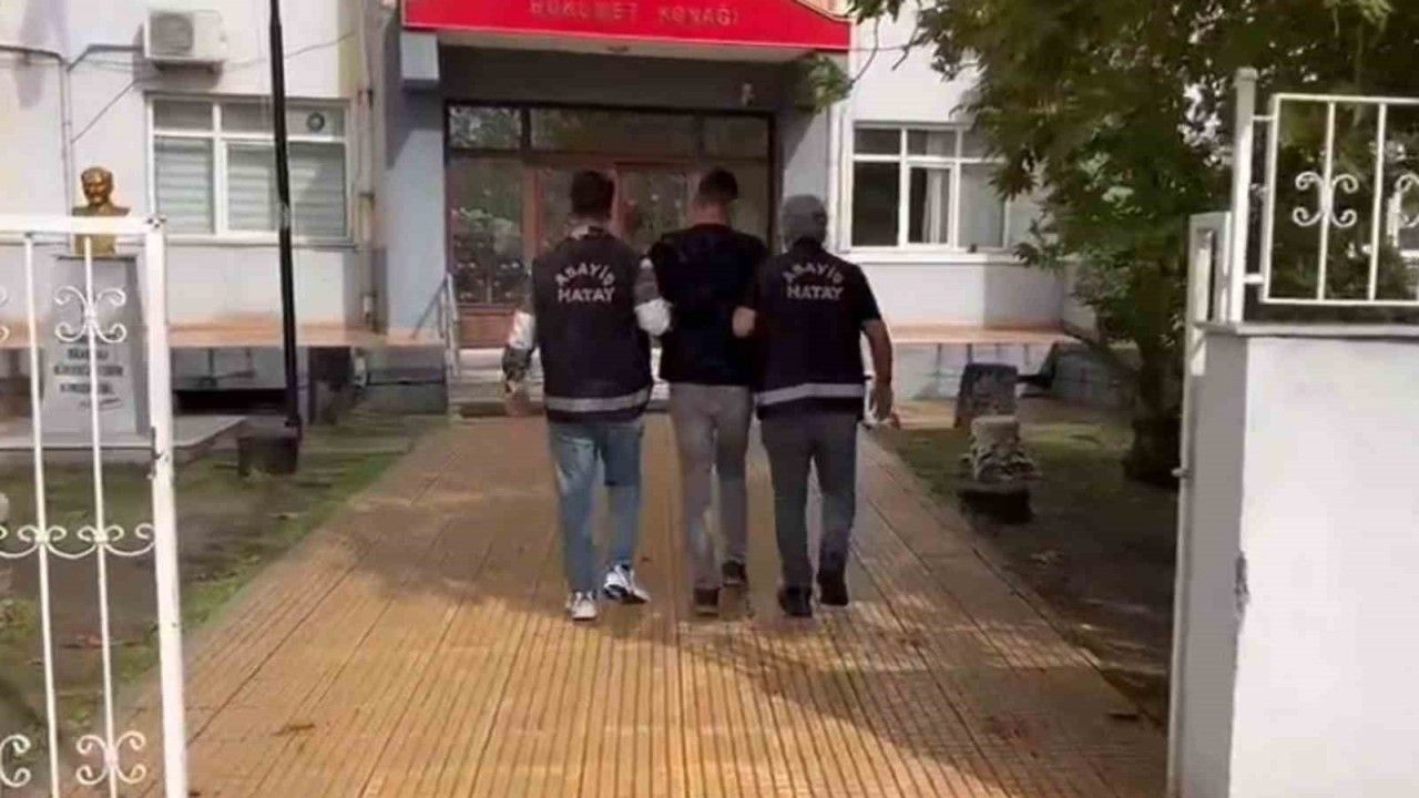 Erzin’de hapis cezası ile aranan hırsızlık şüphelisi yakalandı