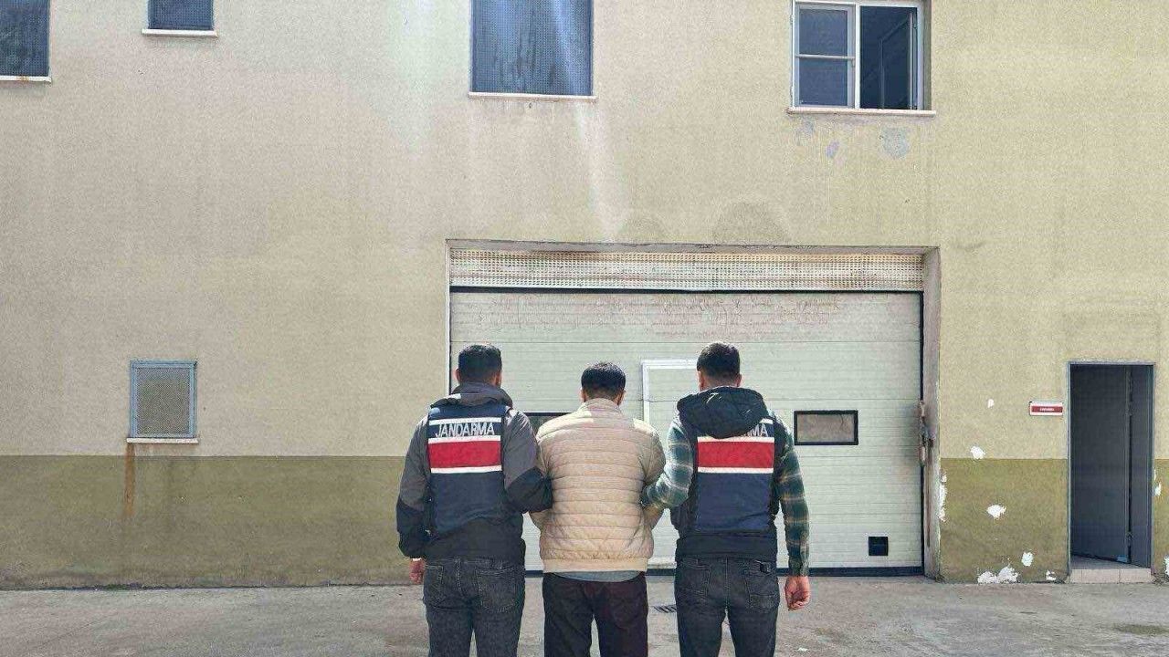 Gaziantep’te 14 yıl kesinleşmiş cezayla aranan uyuşturucu taciri yakalandı