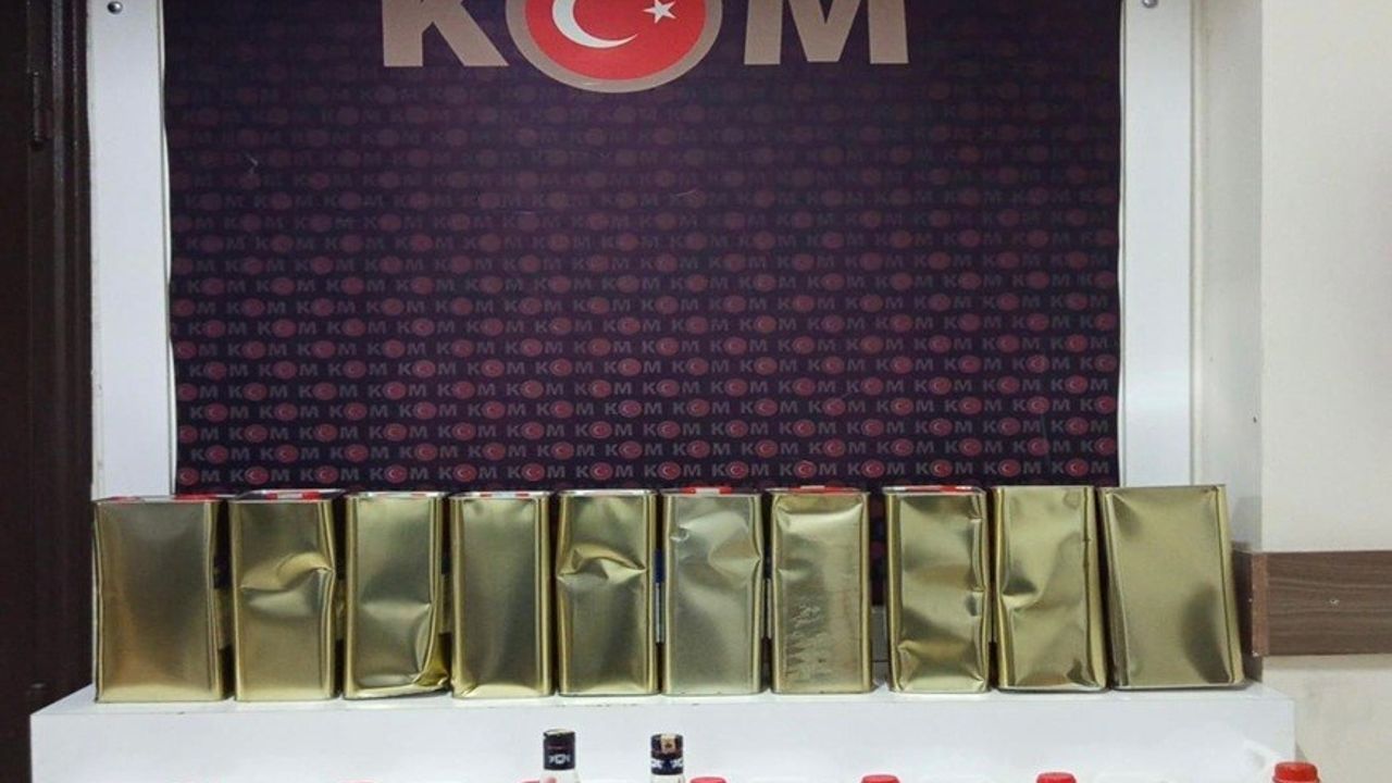 Kargo paketinden sahte içki çıktı