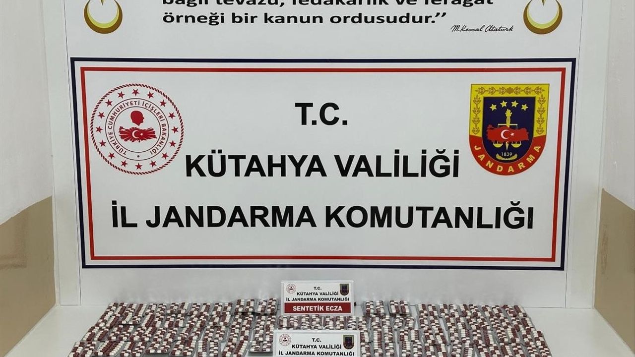 Kütahya’da jandarmadan uyuşturucu operasyonu: 2 şüpheli tutuklandı