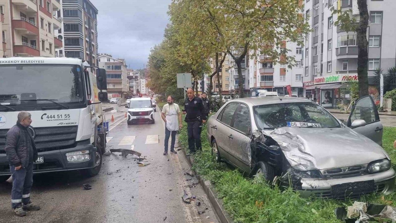 Samsun’da otomobil çöp kamyonuna çarptı: 1 yaralı