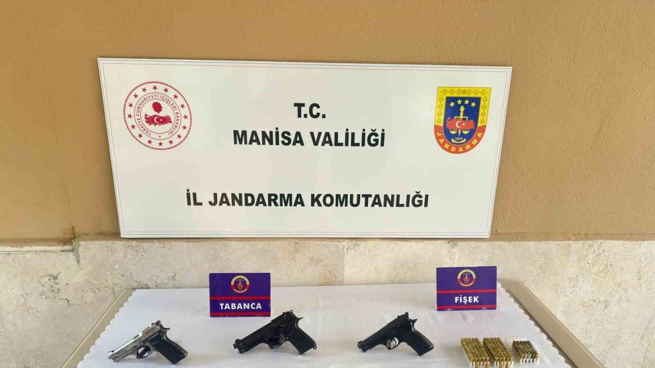 Silah kaçakçısına operasyon: Adli kontrolle serbest bırakıldı