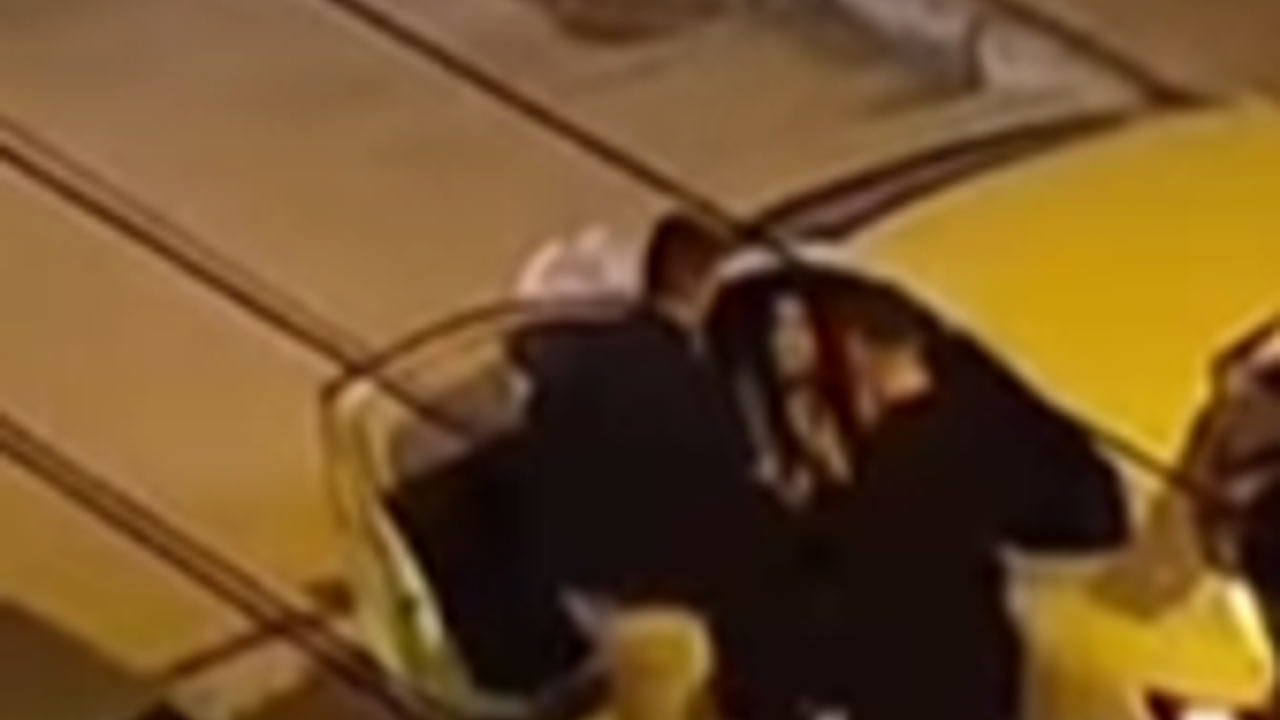 Bursa’da sokak ortasında şiddet!