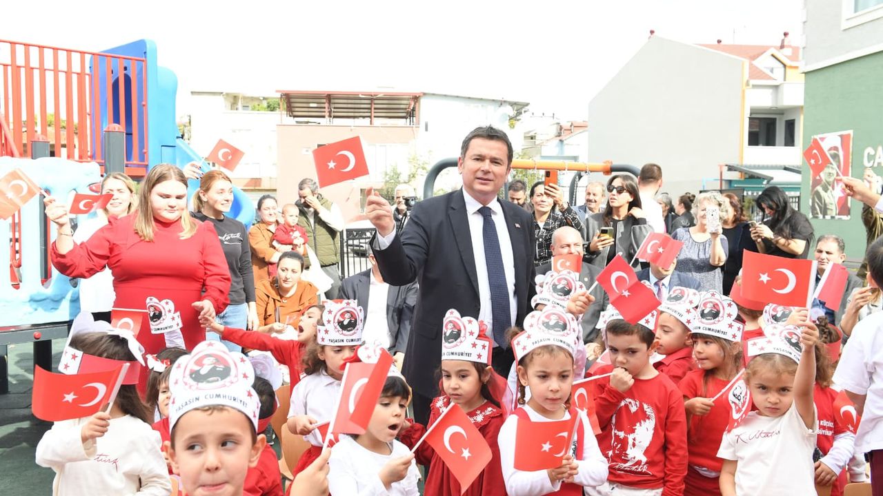 Osmangazi Belediyesi’nin kreşlerinde cumhuriyet coşkusu