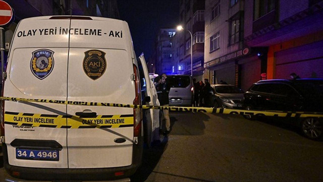 Cinnet geçiren baba 9 yaşındaki oğlu ile kardeşini katletti