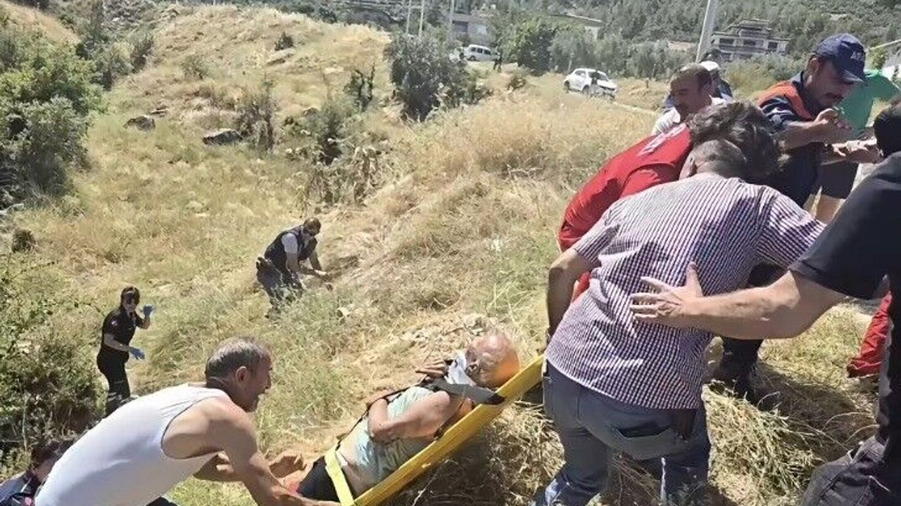 Dere yatağına yuvarlanan yaşlı adam dron ve iz takip köpekleri sayesinde bulundu