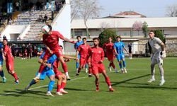 Karacabey Belediyespor, Yeni Mersin İdman Yurdu'nu mağlup etti