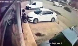 2 aracın karıştığı kaza anı kamerada