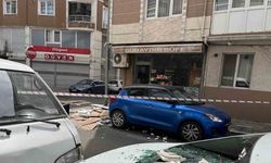 Çorlu’da binanın dış cephesi çöktü
