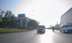 Bursa'da trafikte makas atan sürücü kamerada