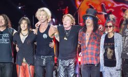 Guns N' Roses'ın şaşırtan yemek talepleri: Kulis menüsünde bir kuş sütü eksik