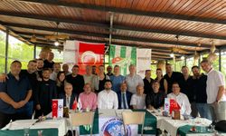 Bursaspor Başkanı Enes Çelik: Transferde aceleci davranmıyoruz
