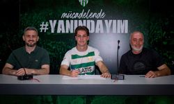 Bursaspor, Ahmet Efe Çakmakkaya'yı kadrosuna dahil etti