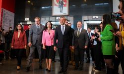 CHP lideri Özgür Özel, DEM Parti heyetini kabul etti
