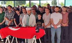 Beşiktaş formalı küçük Eymen’e hüzünlü veda