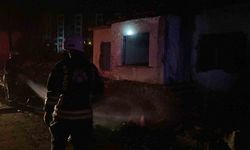13 katlı binada yangın ihbarına giden itfaiye müstakil metruk evle karşılaştı