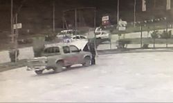 Amasya’da iki otomobil kavşakta çarpıştı: Kaza anı kamerada
