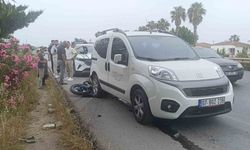Antalya’da emniyet şeridinde duran araca motosiklet çarptı: 1 ağır yaralı