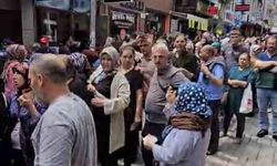 Bursa’da çekilişi duyan mağaza önüne koştu