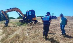 Didim’de kaçak kazı yapan 3 şahıs suçüstü yakalandı