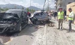 Erzurum’da feci kaza: Beton mikseri onlarca aracı biçti