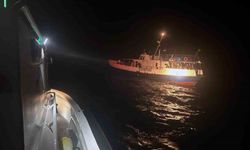 Göçmen kaçakçıları özel tekne ile kaçarken yakalandı