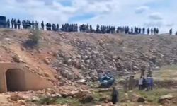 Halfeti’de patpat şarampole devrildi:1 ölü, 1 yaralı