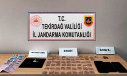 Kaput altındaki özel bölmeden uyuşturucu çıktı: 2 kişi tutuklandı