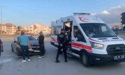 Karaman’da iki otomobil kavşakta çarpıştı: 1 yaralı