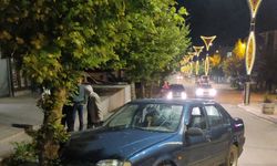 Keşan’da otomobil ağaca çarptı: 1 yaralı