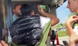 Bursa'da öğrenci tartıştığı otobüs şoförünün üzerine yürüdü!
