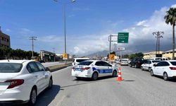 Doğalgaz kaçağını hiçe sayarak sigara içen vatandaşlara polisten anonslu uyarı
