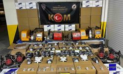 Piyasa değeri 1 milyon lira olan kaçak sigara ve malzemesi ele geçirildi