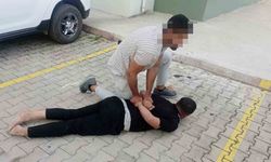 Uyuşturucu koltuğun altından çıktı: Kaçmaya çalışan 2 şüpheli yakalandı