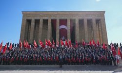 81 ilden gelen gençler Anıtkabir'de