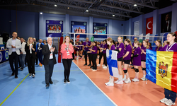 Bursa'da Kardeş Şehirler Voleybol Turnuvası başladı