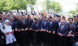Bursa Ülkü Ocakları'nın yeni hizmet binası açıldı