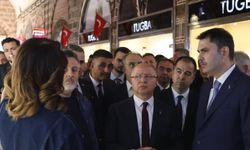 Bursa'da Bakan Kurum'dan esnaf ziyareti