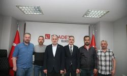 Çıraklık mağdurları Saadet Partisi’ni ziyaret etti