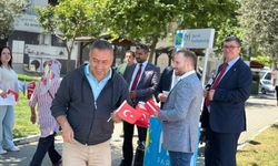 İYİ Parti 19 Mayıs coşkusuyla Gemlik sokaklarında