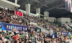 TOFAŞ - Başakşehir Koleji maçında taraftar coşkusu
