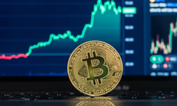 Bitcoin, bir aydır 100 bin doların üzerinde: Ralli sinyali mi?
