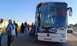 Afyon'da yolcu otobüsü TIR'a çarptı: Yaralı sayısı 26'ya çıktı