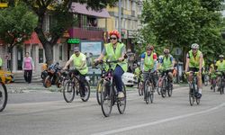 Bisikletliler, farkındalık için pedal çevirdi