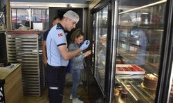 Karacabey Zabıtası’ndan gıda güvenliği için bayram mesaisi