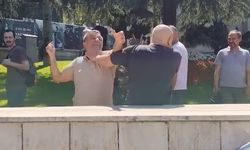 Bursa'da önce küfürler, sonra yumruklar havada uçuştu
