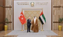 Milli Savunma Bakanı Güler, BAE Savunma İşlerinden Sorumlu Devlet Bakanı Al Mazrouei ile görüştü