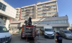 Antalya’da iş merkezinde çıkan yangın korkuttu