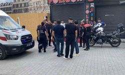 "Askeriz" diyen şahıslar hesap ödemeyince kavga çıktı: 5 yaralı